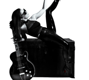 XGirlfriendBand-mec-thumb-300-268-iyEtFw